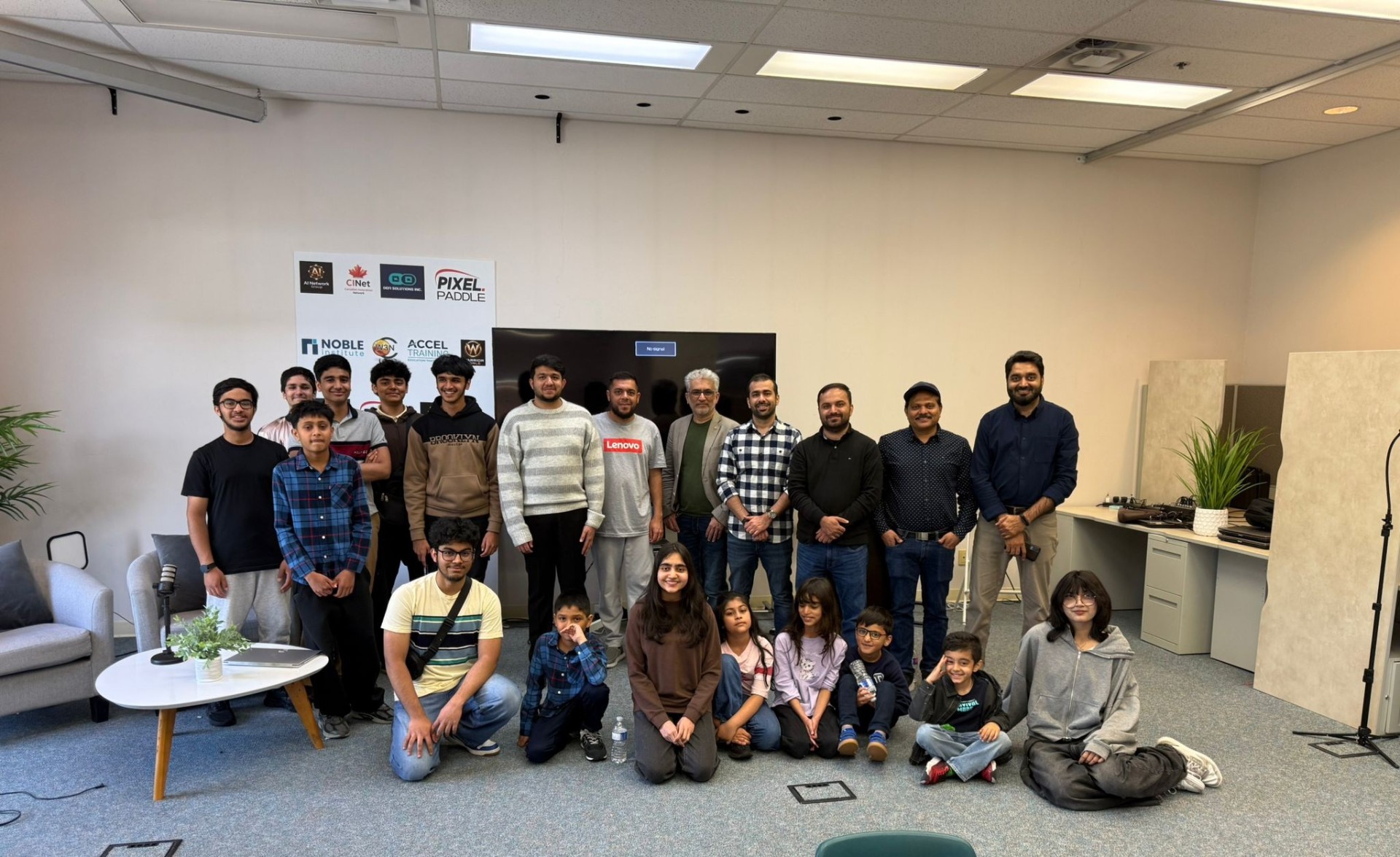 Youth and mentor cohort at the NIEIC Youth Innovation Lab